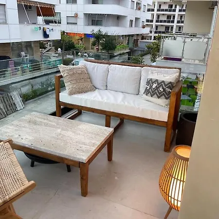 Luxury Sea View Flat Fishta *